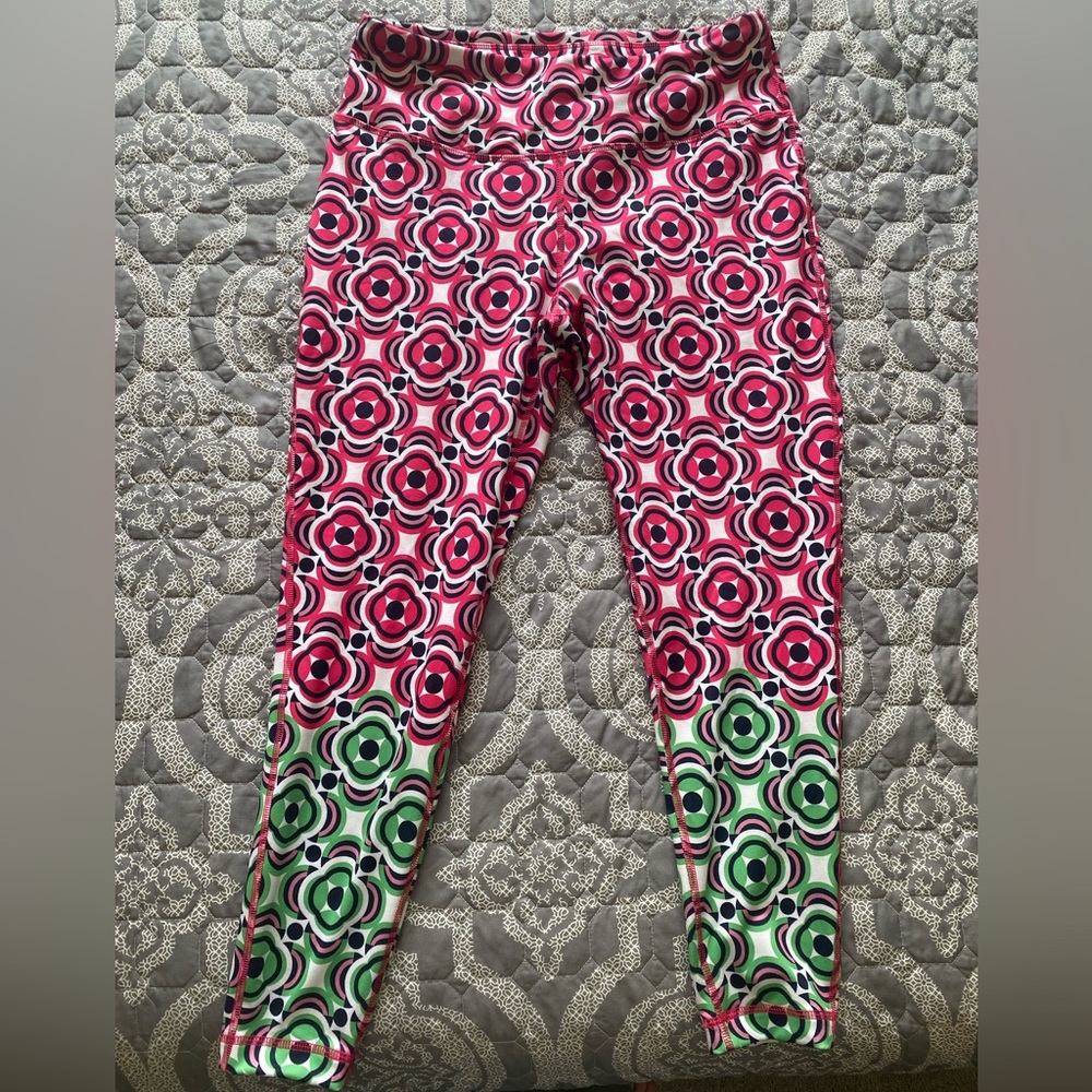 Super cute crown & ivy leggings